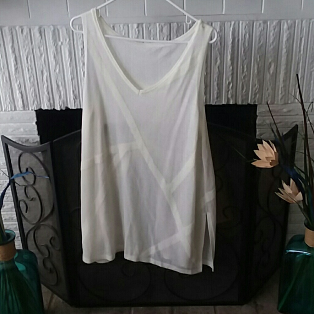 women's top